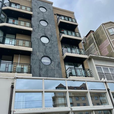 Apartamento Appt Pablo Met Prive-Garage, Vlakbij Zee, In Koksijde-Bad Exterior foto